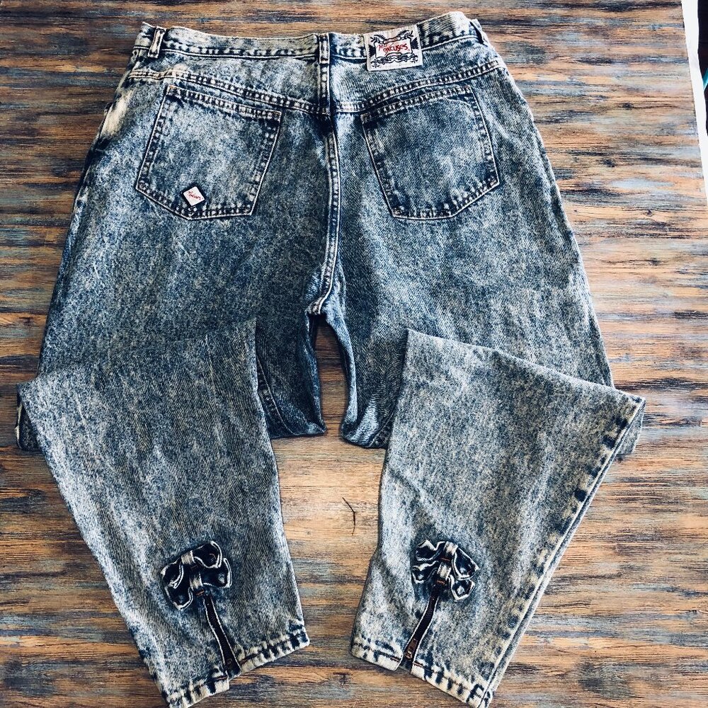 No Excuses Jeans VTG  Acid Wash High Rise Tapered Zip Bow Leg Womens Tag Size 36